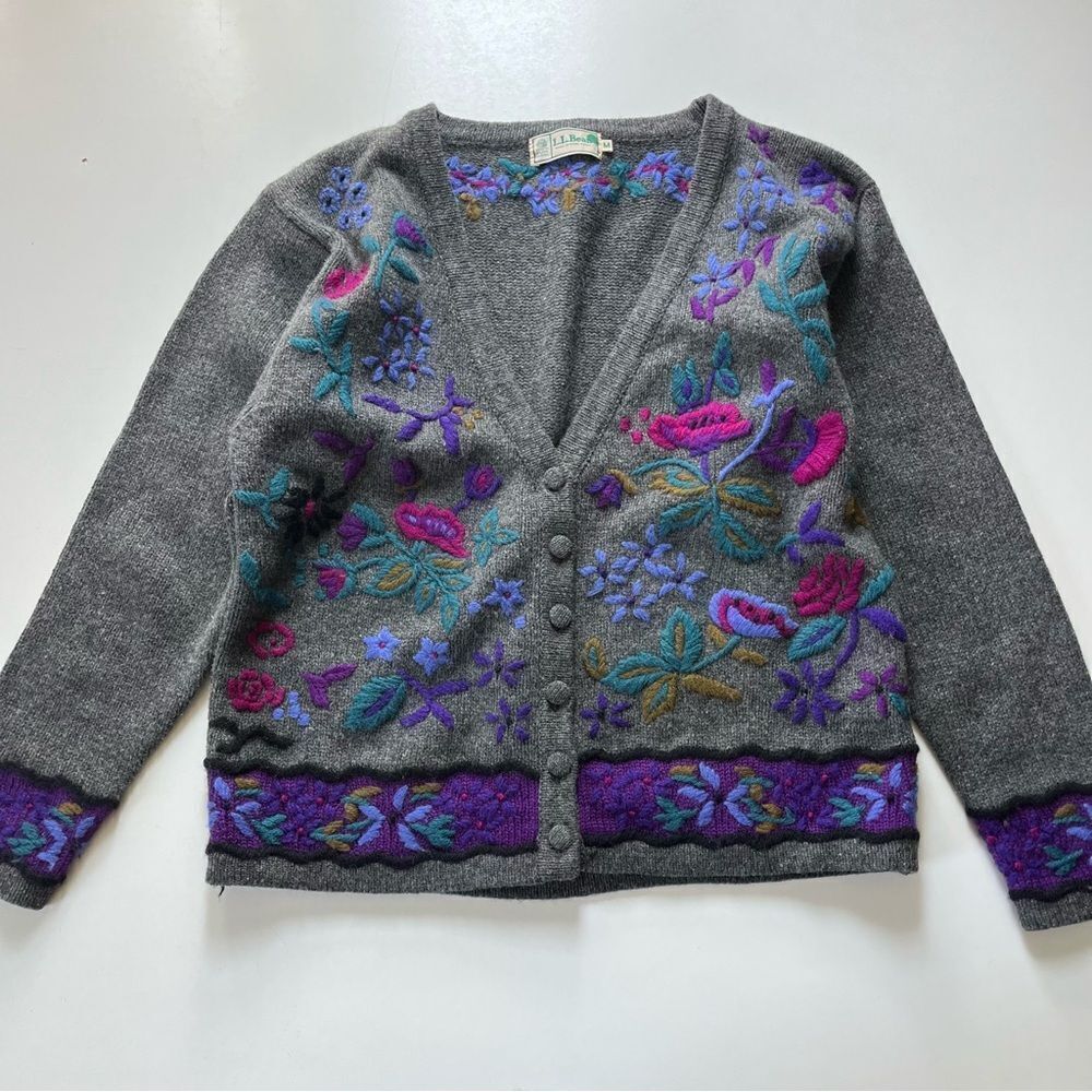 L.L Bean Vintage 80’s Floral Wool Sweater Medium